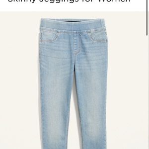 Old Navy Jeggings Size 22 never worn